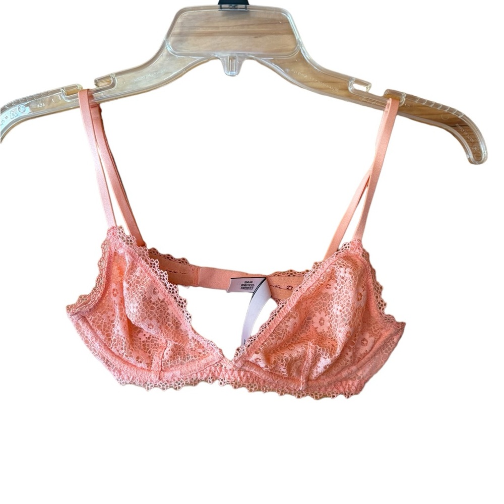 NWOT Victoria’s Secret Underwire Bralette